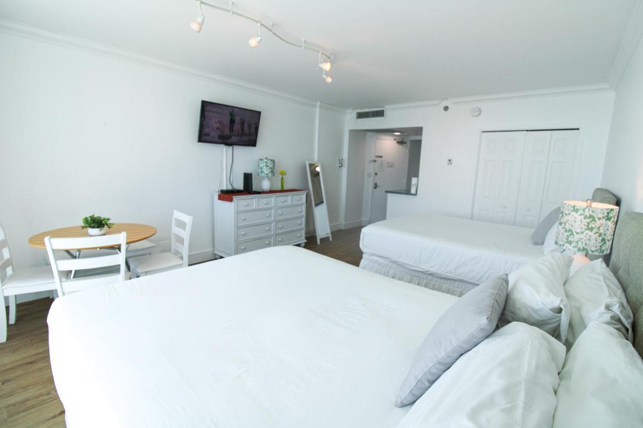 Castle 1029 Balcony Studio With Ocean View, Pool, Tennis And Free Parking 마이애미 비치 외부 사진